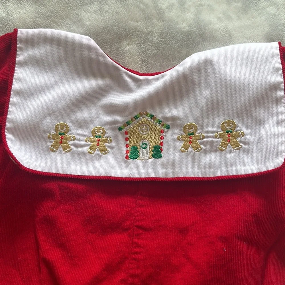 Carriage boutique sz 9 months red corduroy bibbed gingerbread embroidered outfit